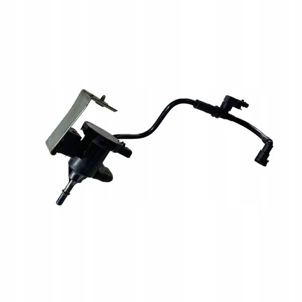 Infiniti QX30 2017 Etuosa Pakokaasupaineanturi A0009055002 image 2