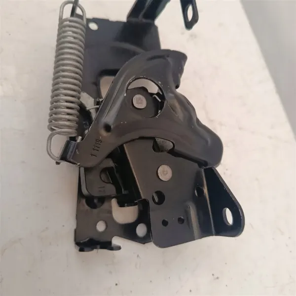 Huvlås Höger MINI F55 F56 7300570 image 4