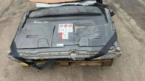 Begagnat Skoda OE batteri OEM 5WA915588E, 1 Ah image 2