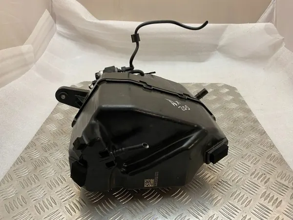 Depósito AdBlue BMW OEM 7377944 para X4 G02 2019 image 6