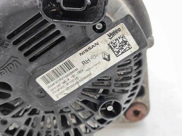 Nissan Qashqai 2020 Alternator OEM 231004719R image 2
