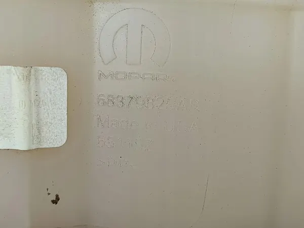 Depósito de refrigerante Jeep Grand Cherokee 2023 68379825AB image 2