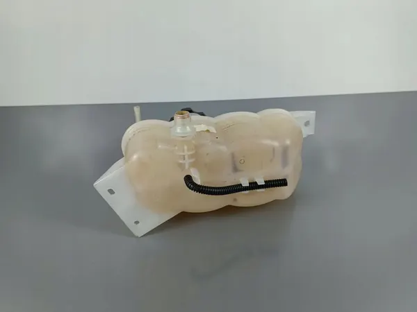 Depósito de refrigerante Jeep Grand Cherokee 2023 68379825AB image 3