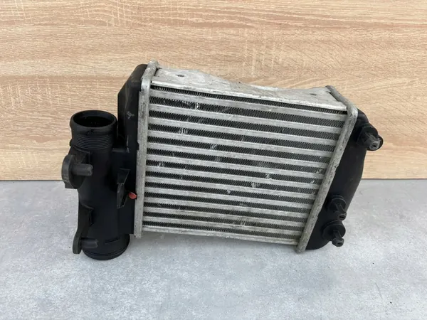 Intercooler Audi A6 C6 2.7 3.0 TDI image 3