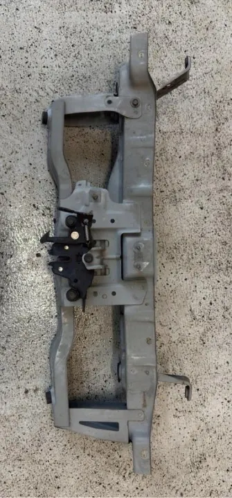 Framstötfjädersförstärkning OEM NI612300 för Nissan NV200 image 4