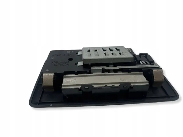 Luz Techo Toyota GT86 OEM AMD232241 - Usado image 9