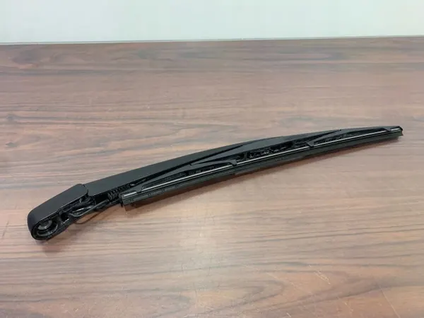 Subaru Forester Heckwischerarm OEM FBZ26182 image 3