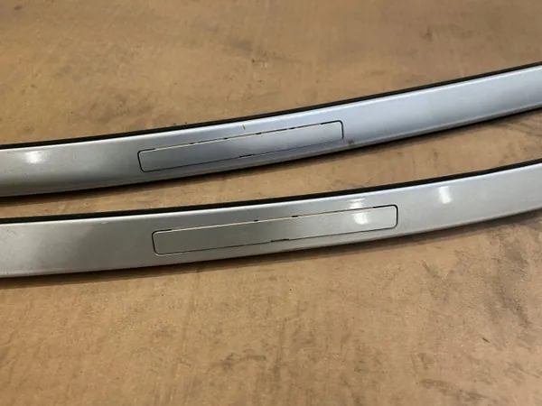 BMW 5 F10 dakreling links OEM 7234329 Zilver image 3