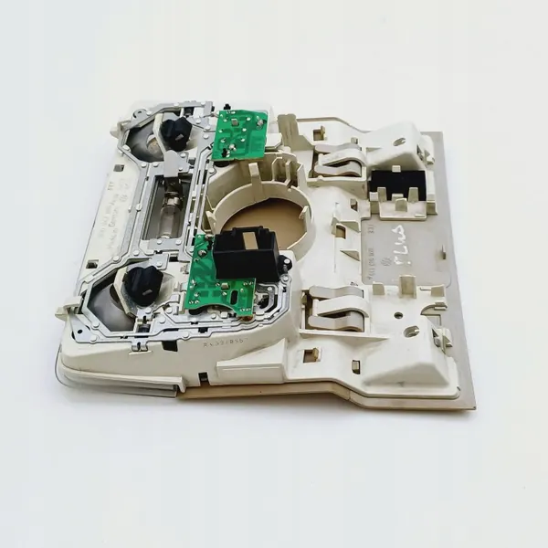 Luz Techo VW Golf OEM DRC98630 - Estado Usado image 6