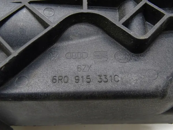 Base de bateria 6R0915331C VW Polo IV Lift image 5