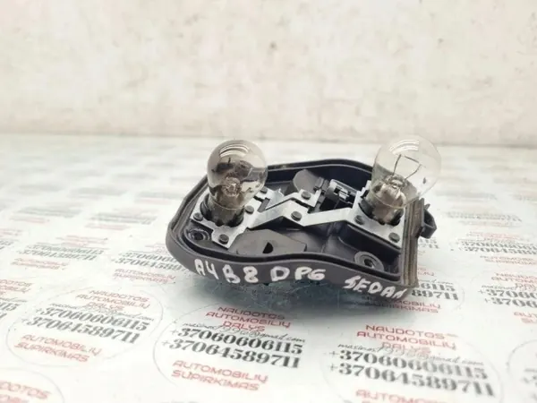 Conector farol traseiro OEM 166964 para Audi A4 B8 image 2