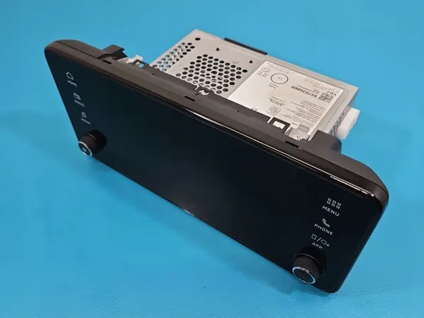 Skoda Kamiq tehdasradio OEM 657035869 image 3