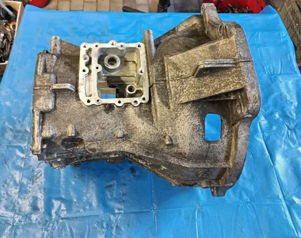 Caixa de velocidades OEM 2003-12 6AS para Iveco Daily image 2