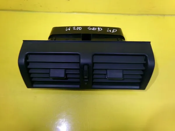 Mercedes-Benz middenluchtroostergrill OEM DRC95850 image 3