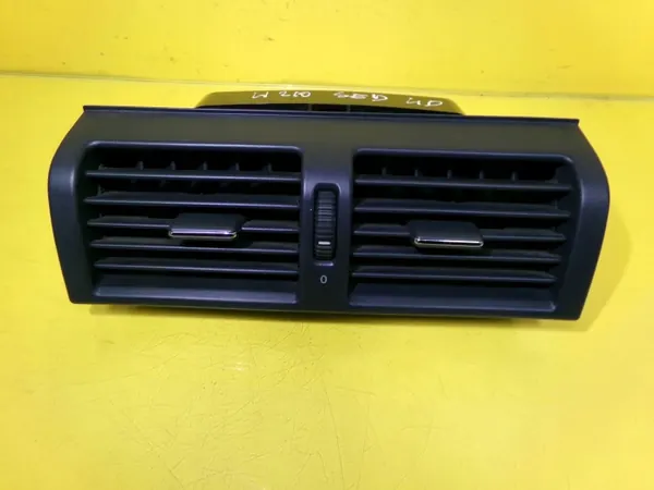 Mercedes-Benz middenluchtroostergrill OEM DRC95850 image 4