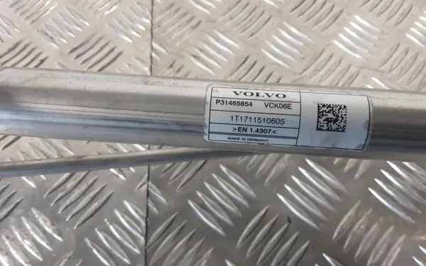 Bouchon de Remplissage Volvo OEM P31465854 XC90 2017 image 3