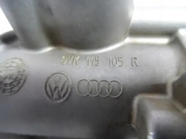 Pompe à huile OEM WORAD0975 pour VW Jetta 5C Passat B7 image 6