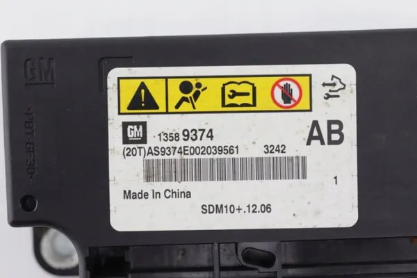 Airbagsensor OEM 13589374 voor Opel Astra J Lift 2012-2015 image 4