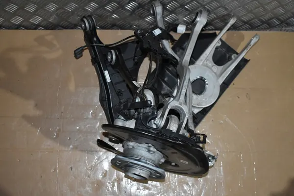 Bakre Vänster Upphängning Mercedes W214 image 4