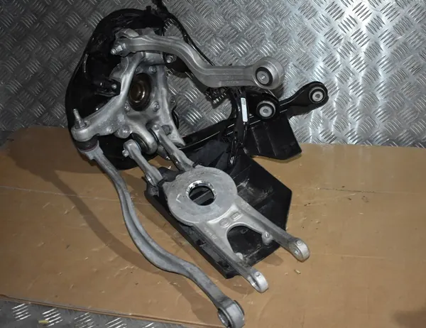 Bakre Vänster Upphängning Mercedes W214 image 6