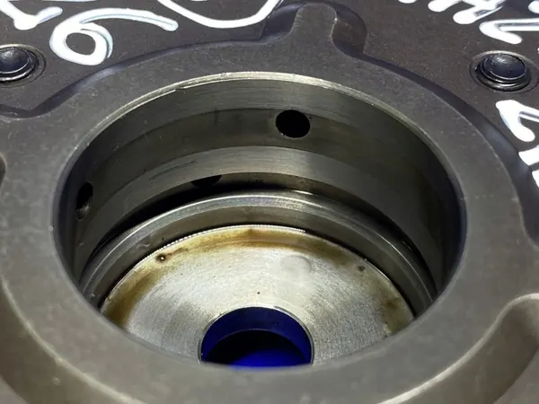 OEM 3M4G-6C525-AD insugsgrenrör för Mazda 6 image 5