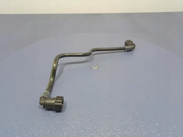 Conducto Combustible Audi SQ8 OEM 4M0201220K - Usado image 3
