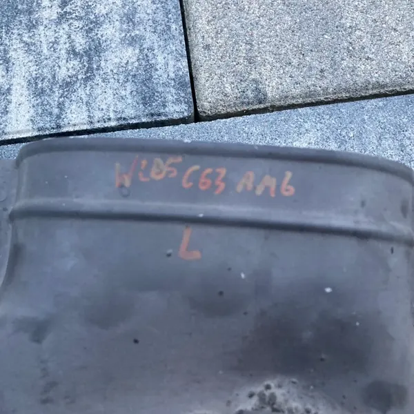 OEM A2054900527 Ponta de escape esquerda Mercedes image 5