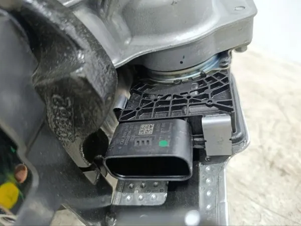Transferväxel OEM 68589092AE för Jeep Grand Cherokee image 9