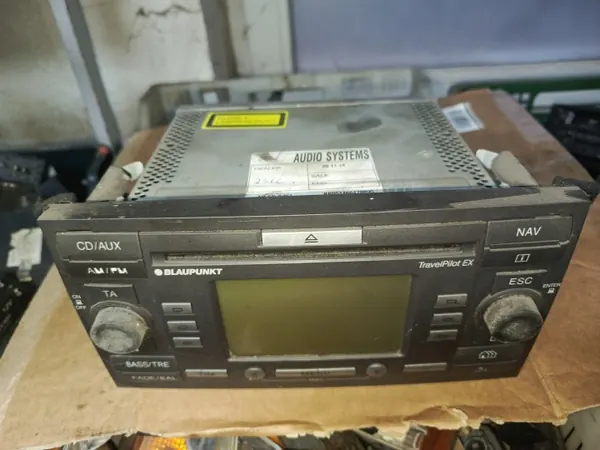 Radio GPS Ford OEM 4M5T-18K931-CB pour Focus MK2 image 2