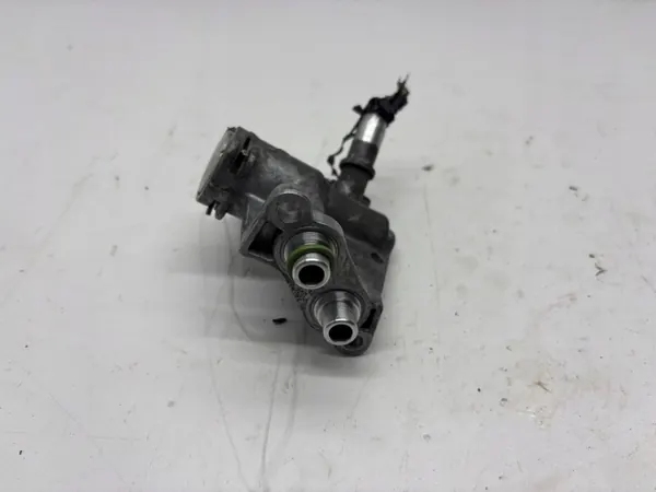 Termostaatin kotelo OEM 31293739 Volvo V70 III 2.4L image 5