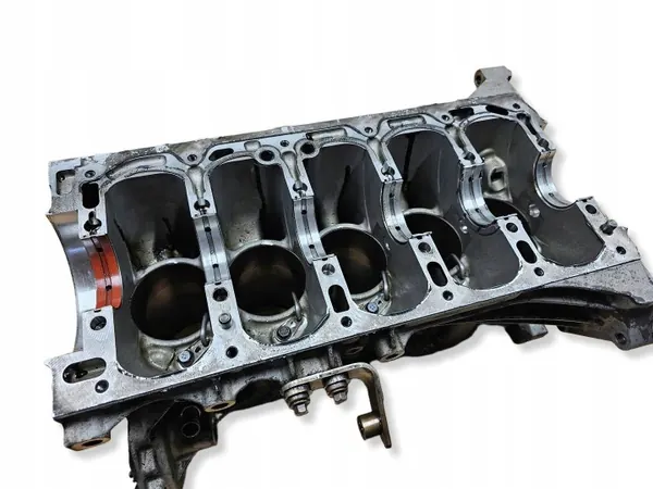 Bloco Motor Volvo V70 III S80 II 2.0 D Usado image 9