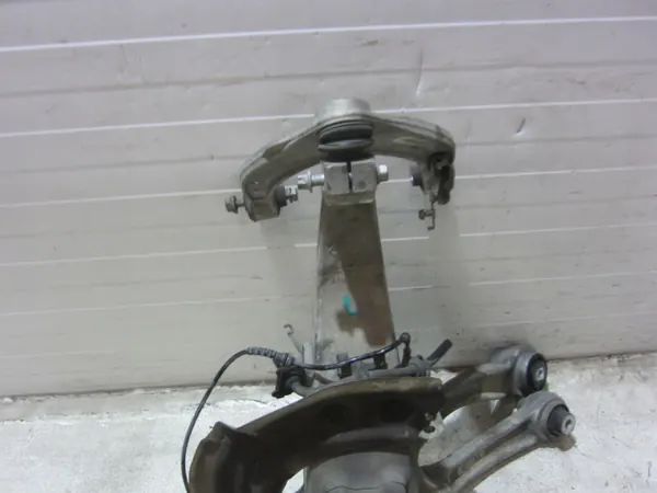 BMW 7 F01 F02 linker voorwielophanging OEM 31216775767 image 4