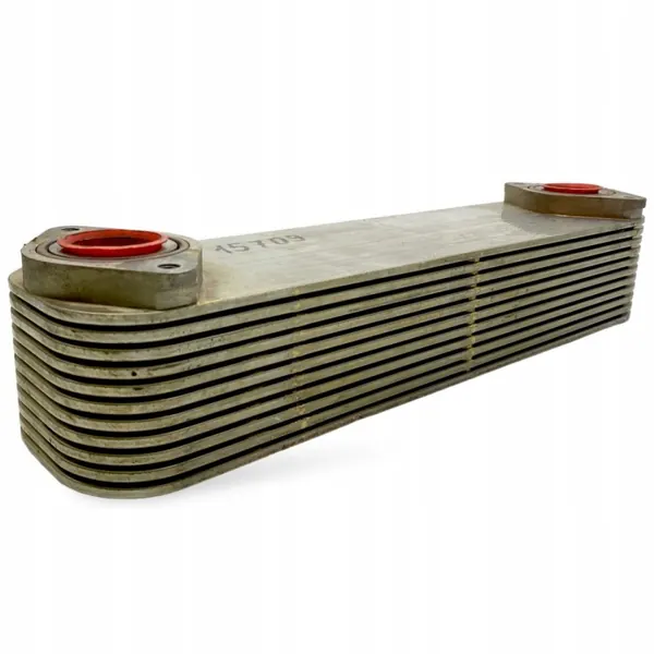 Arrefecedor de óleo motor Iveco OEM 5801463042 - Usado image 4