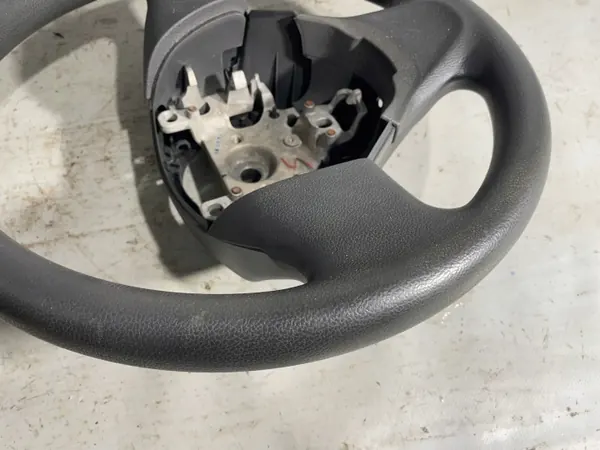 Volant d'occasion OEM AVJ7234 pour Mitsubishi image 5