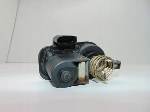 Uitlaatklep OEM M8D2-9F646-AC voor Range Rover image 5