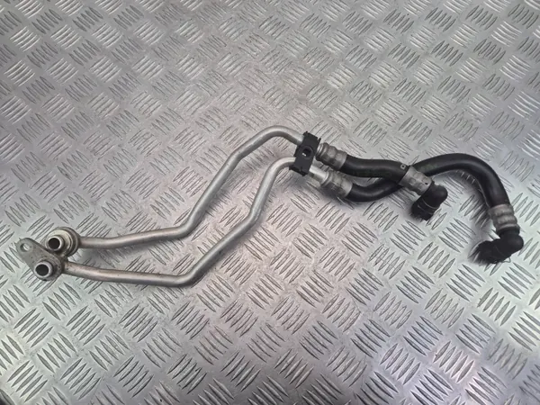 BMW 5 GT F07 535i Ölkühler-Schlauch OEM image 2