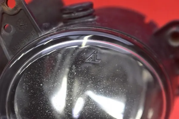 Faros Halógenos Derecho Mitsubishi Colt 2002-2009 MR957361 image 10