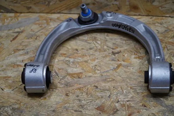 Braccio di Controllo Superiore Destro A1673301000 Mercedes GLE W167 image 3