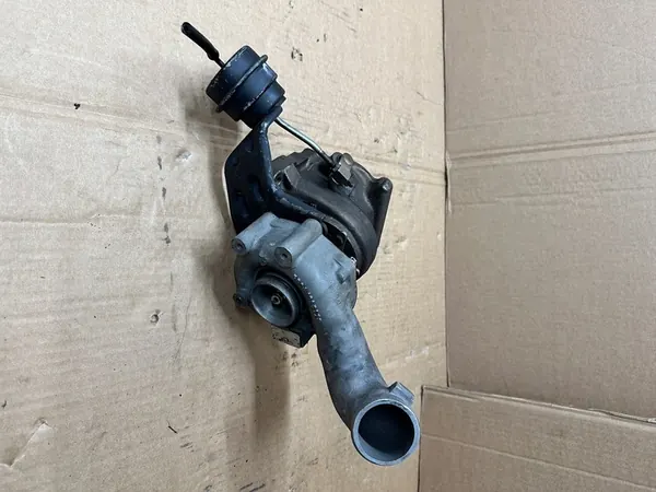 Turbocompresor AUDI RS6 4.2 077145704K image 2