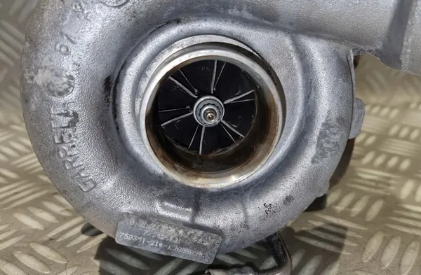 Actuador de Turbo BMW E60 E61 3.0 D 7794259 image 4