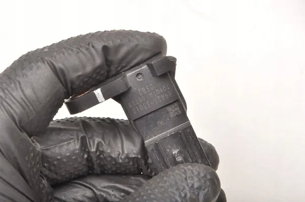 MAP Sensor Toyota Yaris IV 89421-33010 image 3