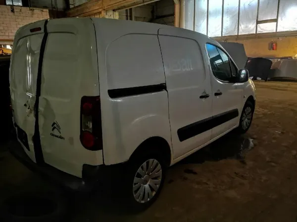Pièce auto d'occasion OEM 9672052180 Citroen Berlingo image 9