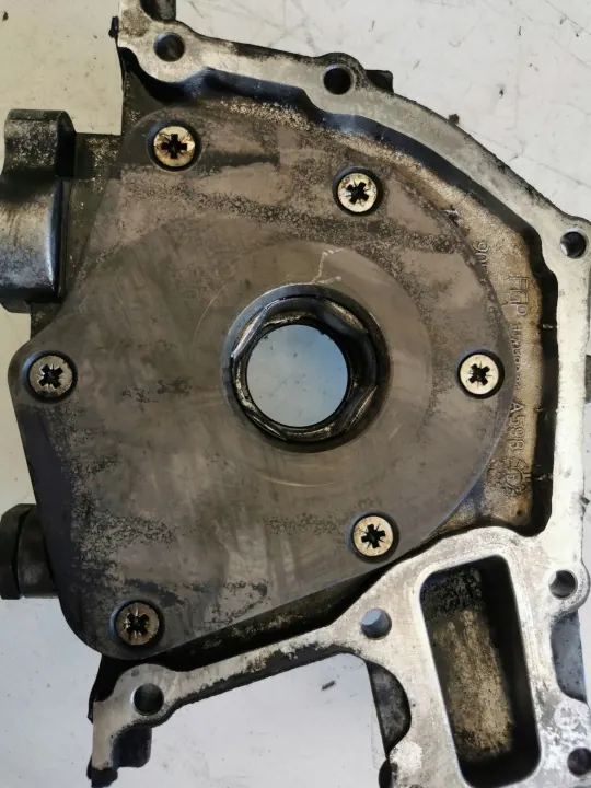 Ölpumpe OEM 37018201 für Opel Astra H 1.9 CDTI image 4