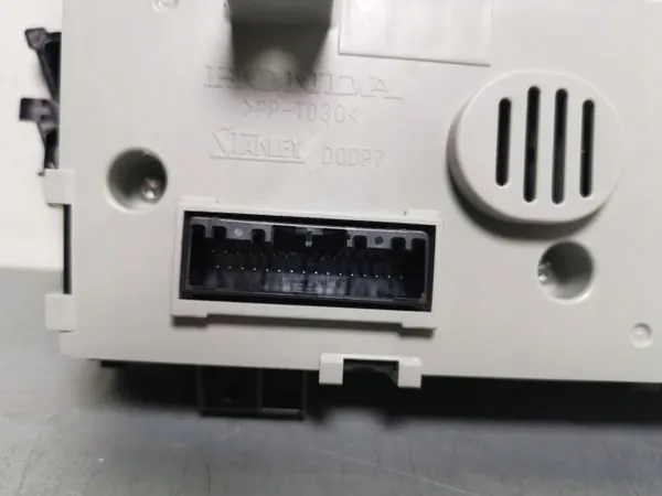 Honda HR-V klimatkontrollpanel OEM FBZ16213 image 3