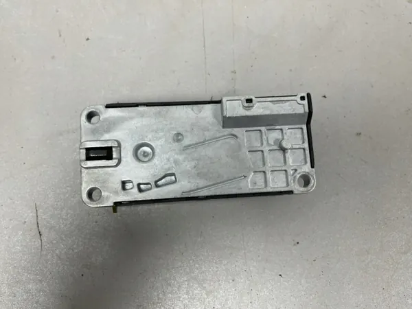 Bloqueo de dirección usado OEM 3Q0905861C Audi E-Tron image 3
