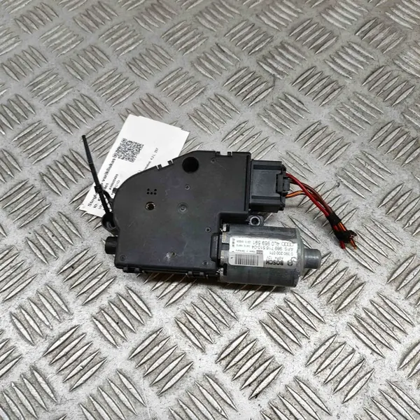 Motor de teto solar OEM 0390200071 Audi Q7 4L 2007 image 6