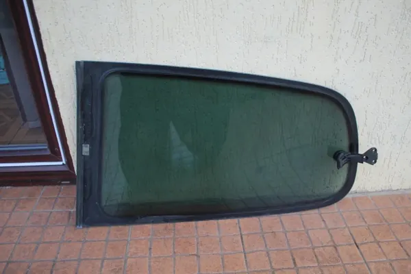 OEM 3232 oikea taka kori-ikkuna Peugeot 307 3D image 3