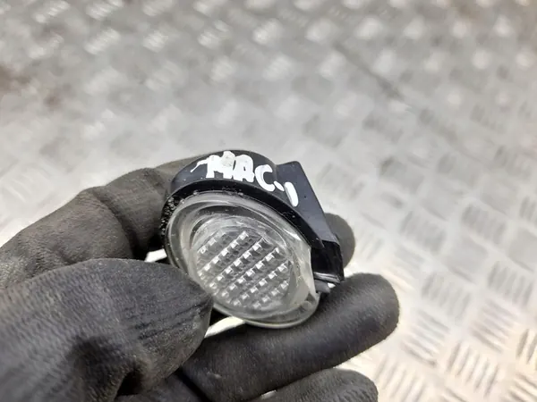 Porsche Macan (95B) Parte do Espelho Frontal Esquerdo image 3