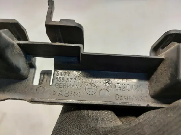 BMW 7428035 Fram vänster stänkskärm glidfäste image 3