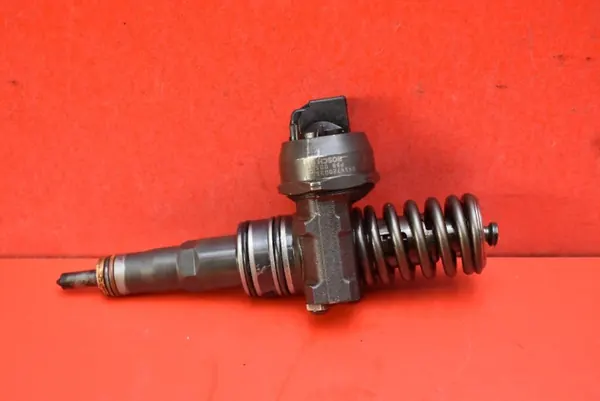 Pompe d'injection OEM 045130073T pour Seat Ibiza 1.4 TDI image 2